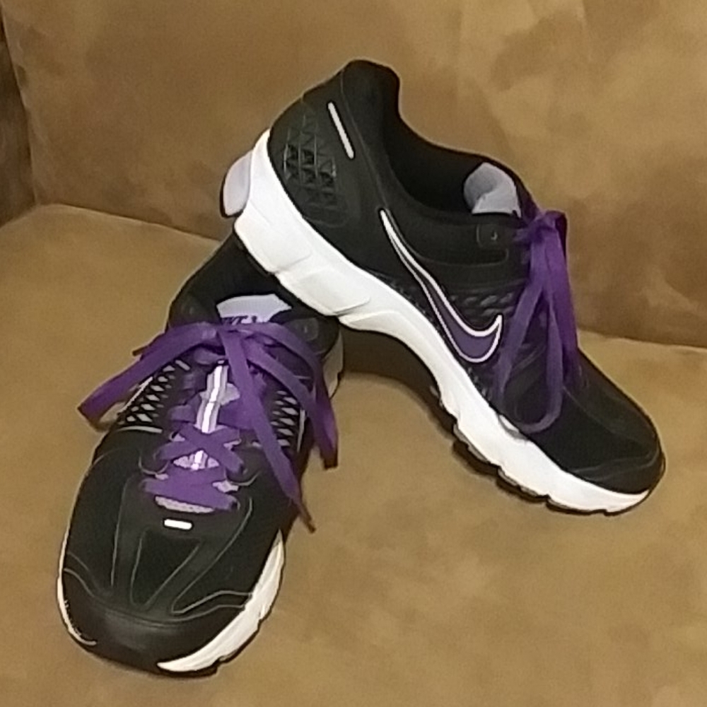 Nike VOMERO 6 Shoes
